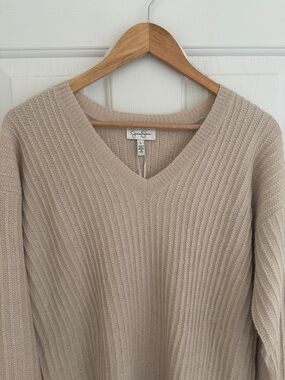 Jessica Simpson Beige Ribbed V-Neck Sweater Dress
